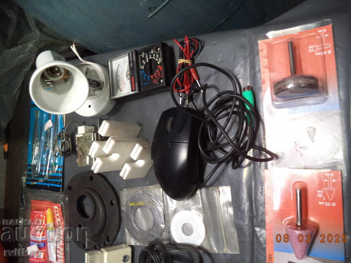 Lot of tools and technical parts - 5 Lot of tools and technical parts - 5