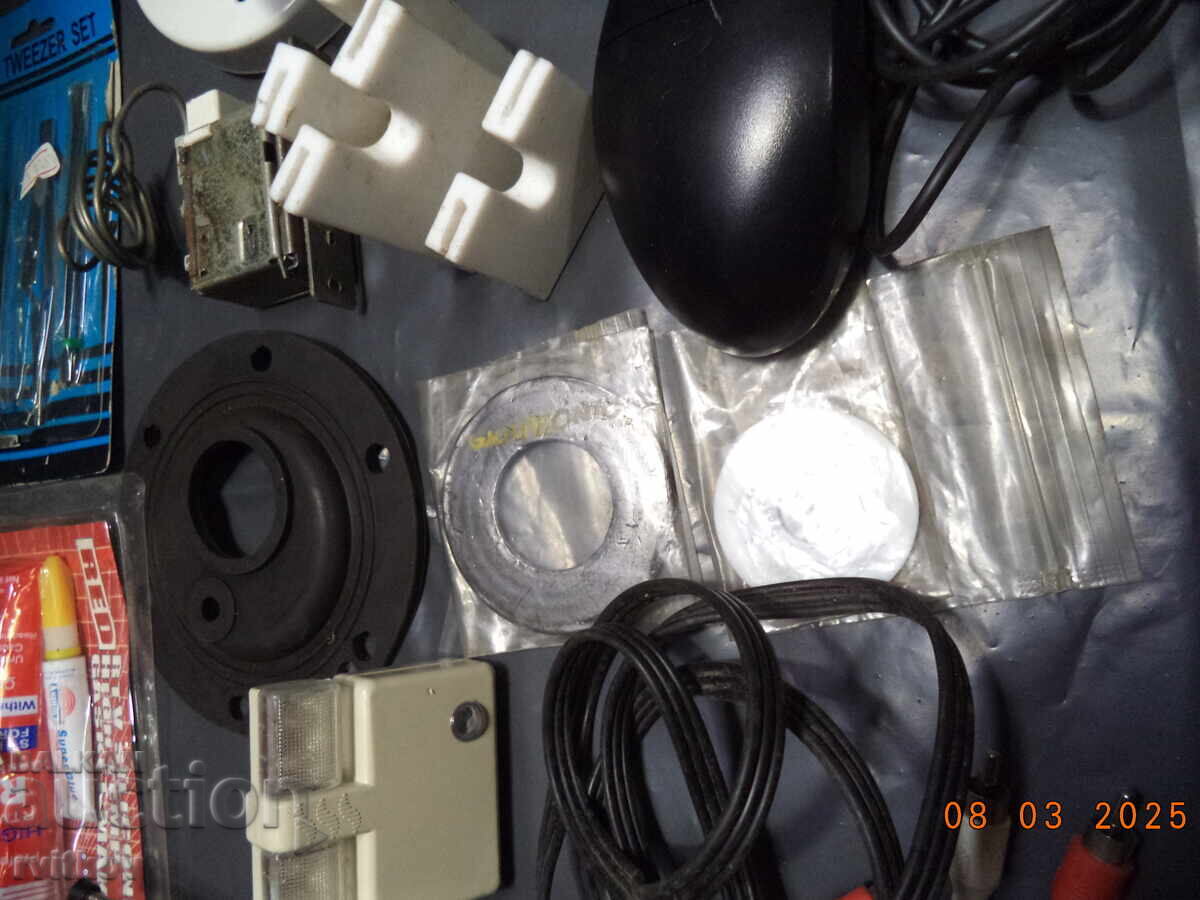 Lot of tools and technical parts - 6 Lot of tools and technical parts - 6