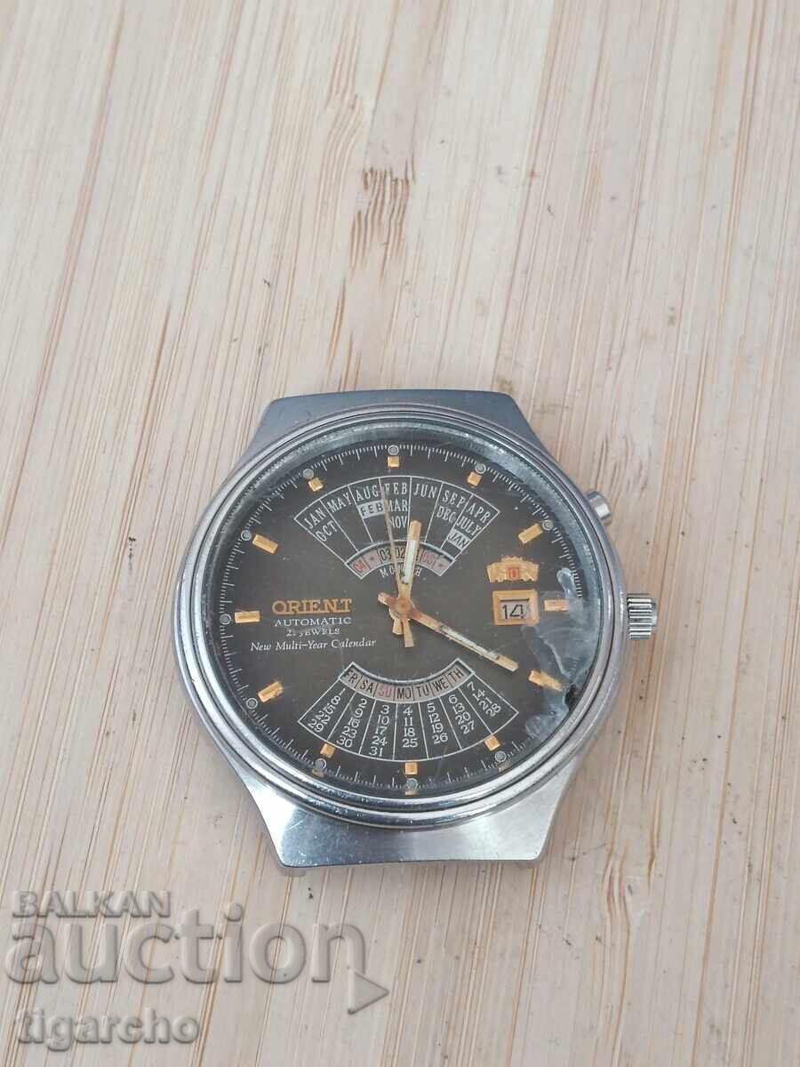 Orient perpetual calendar watch with price 200.00 BGN | € 102.26 Orient perpetual calendar watch with price 200.00 BGN | € 102.26