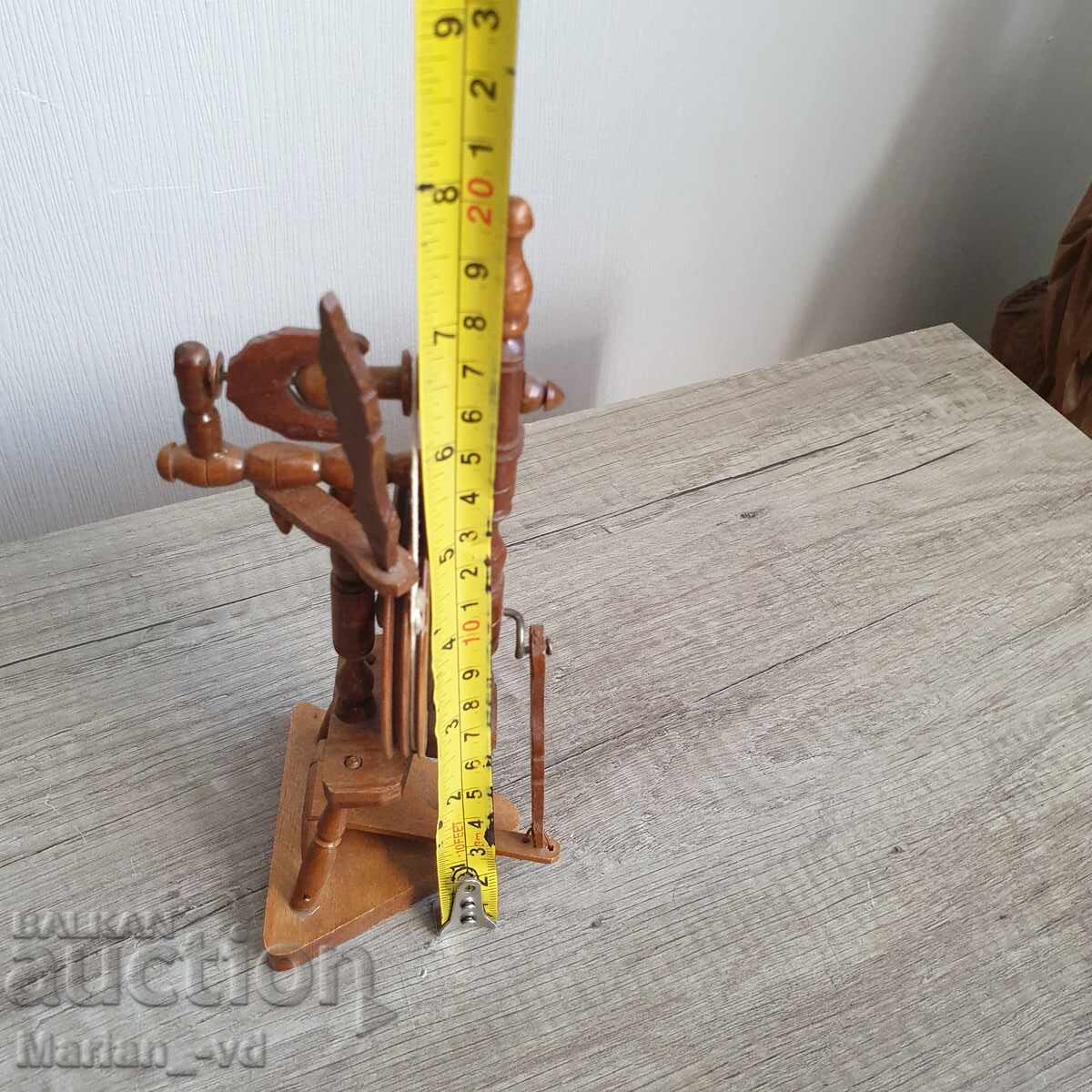 Small wooden souvenir chakrak with price 39.00 BGN | € 19.94 Small wooden souvenir chakrak with price 39.00 BGN | € 19.94