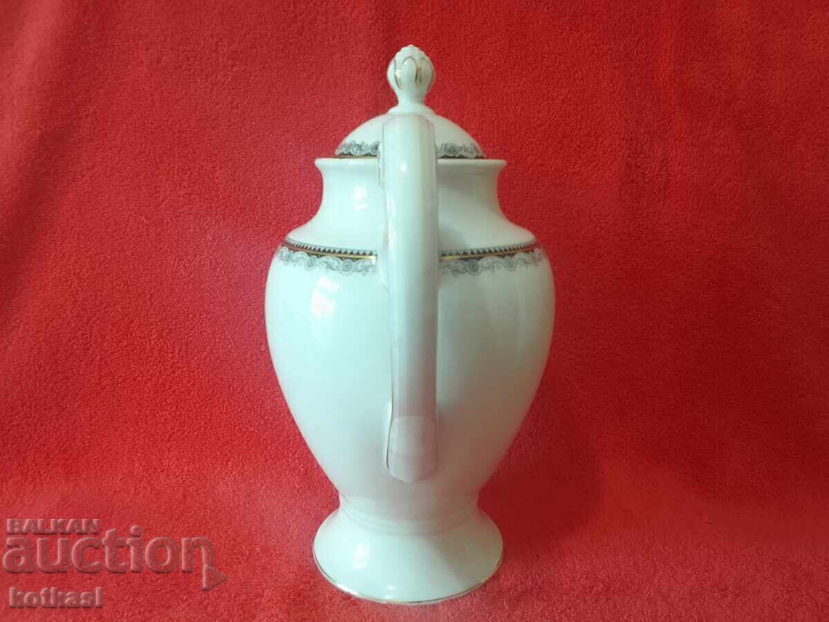 Old porcelain jug HUTSCHENREUTHER gilded Germany with price 32.00 BGN | € 16.36 Old porcelain jug HUTSCHENREUTHER gilded Germany with price 32.00 BGN | € 16.36