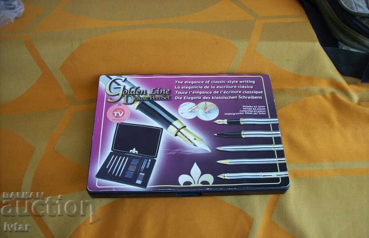 Writing instrument set with supplies Writing instrument set with supplies