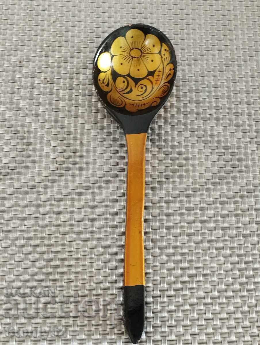 Lingura ruseasca din lemn 20,5 cm.