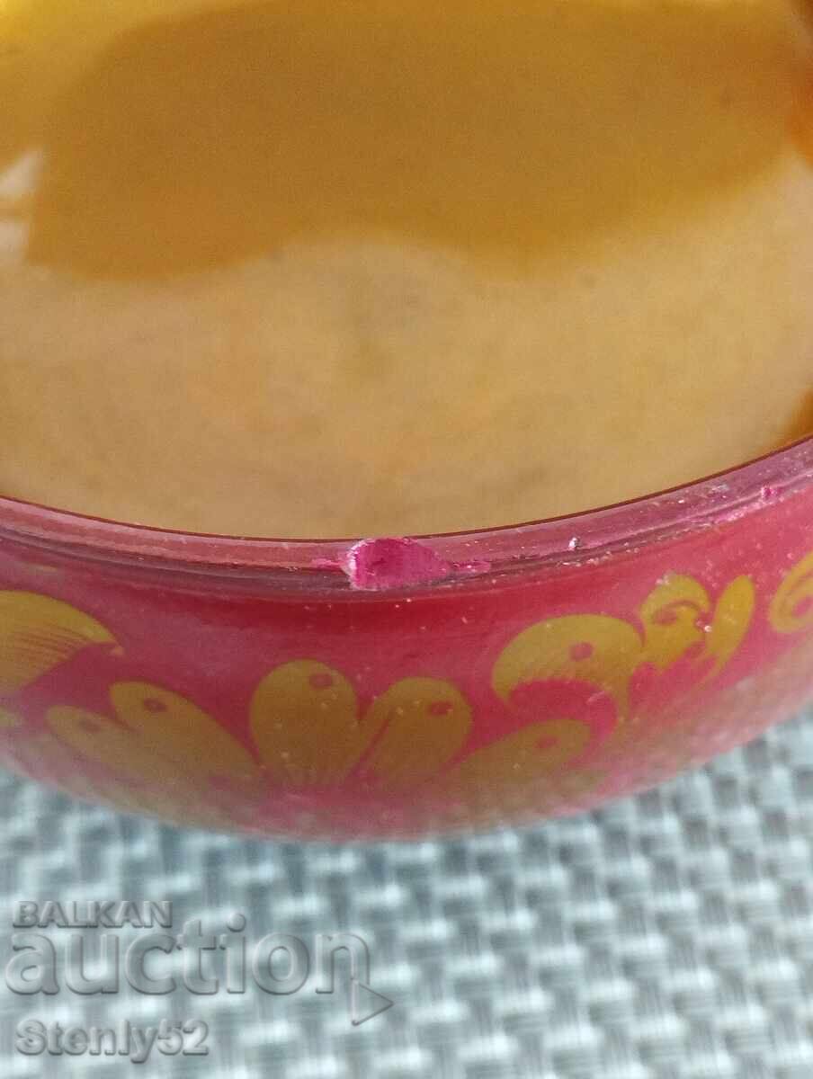 Дървена руска кутия с забележка. с цена 5.00 лв. | € 2.56 Дървена руска кутия с забележка. с цена 5.00 лв. | € 2.56