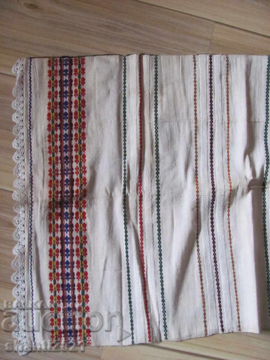 19th century hand-woven cotton kenar cloth with price 35.00 BGN | € 17.90 19th century hand-woven cotton kenar cloth with price 35.00 BGN | € 17.90