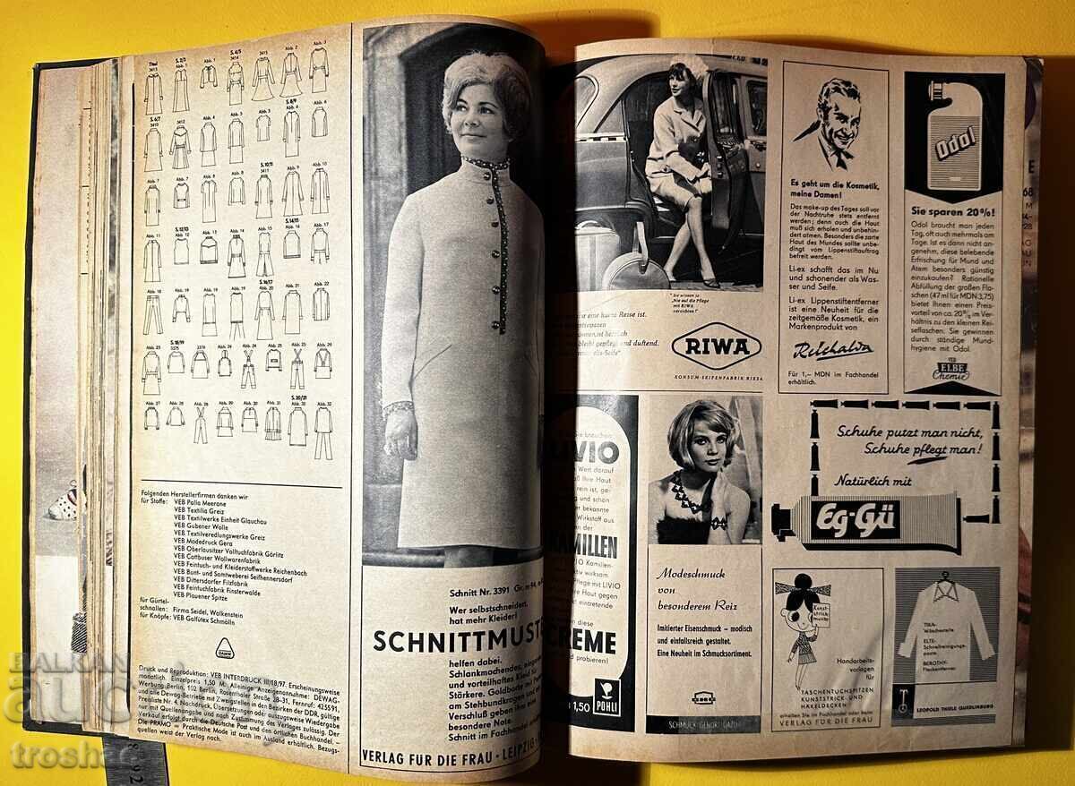 Old Folder with Fashion Magazines Pramo 15 pcs. 1968 - 7 Old Folder with Fashion Magazines Pramo 15 pcs. 1968 - 7
