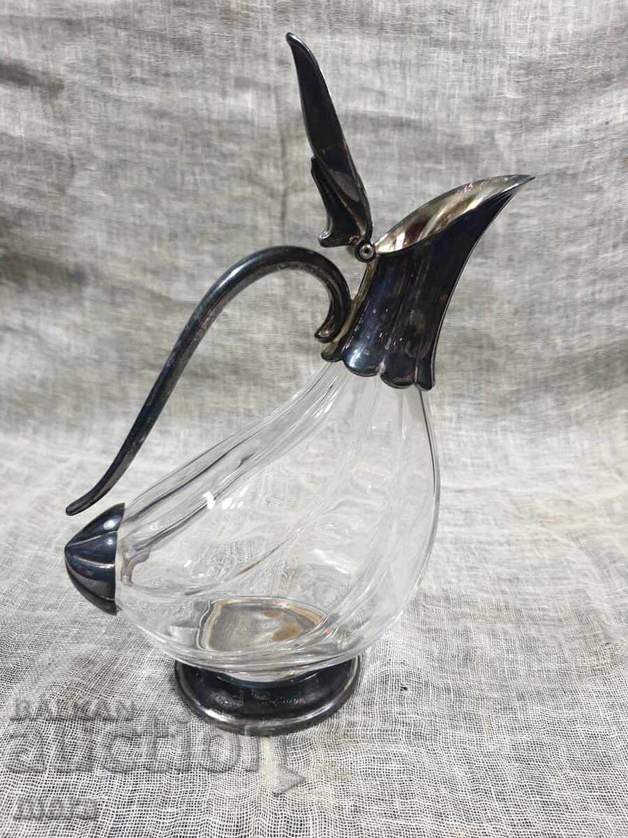 Auction Crystal decanter with silver-plated duck-shaped fittings RCR Auction Crystal decanter with silver-plated duck-shaped fittings RCR