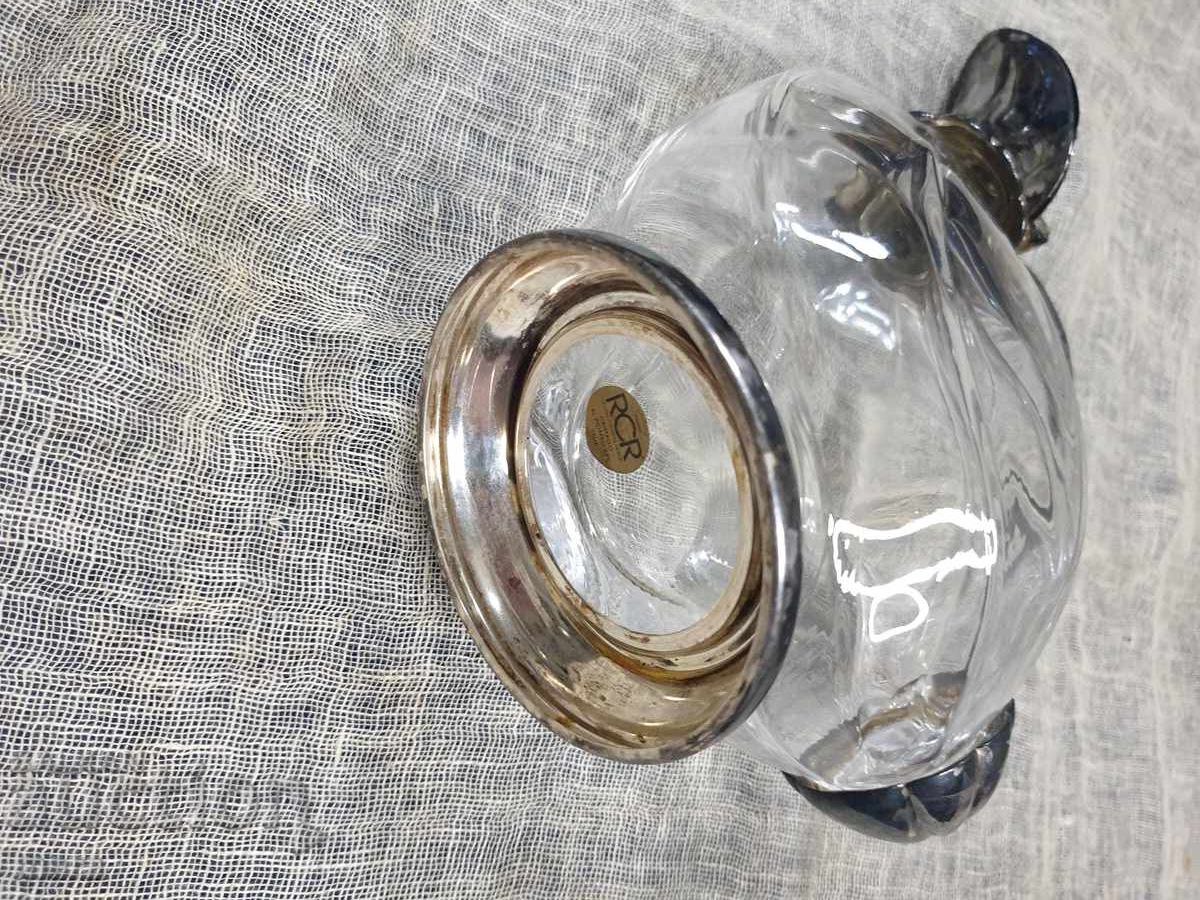 Delivery of Crystal decanter with silver-plated duck-shaped fittings RCR Delivery of Crystal decanter with silver-plated duck-shaped fittings RCR