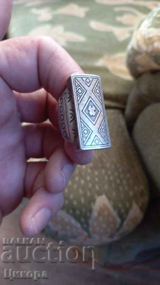 ΠΑΛΙΟ ΑΣΗΜΕΝΙΟ ΓΥΝΑΙΚΕΙΟ ΔΑΧΤΥΛΙΔΙ με τιμή 250.00 BGN | € 127.82 ΠΑΛΙΟ ΑΣΗΜΕΝΙΟ ΓΥΝΑΙΚΕΙΟ ΔΑΧΤΥΛΙΔΙ με τιμή 250.00 BGN | € 127.82