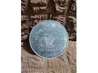 Medal/plaque. "Sportsmanship 1983"