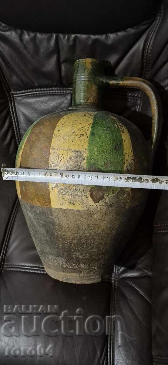 PITCHER - OLD POTTERY - HUGE - 6 PITCHER - OLD POTTERY - HUGE - 6