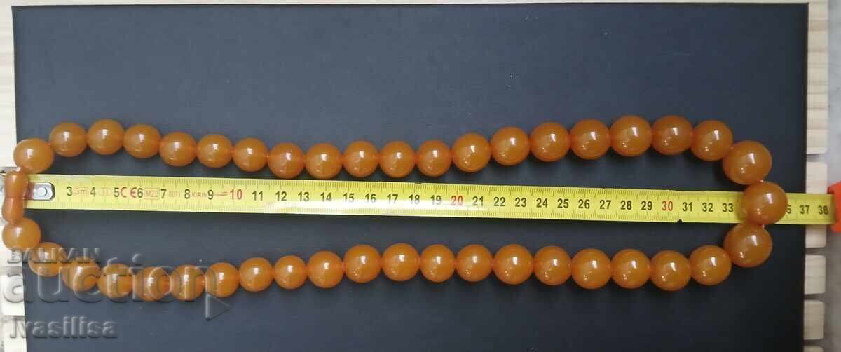 Κολιέ από κεχριμπάρι της ΕΣΣΔ με τιμή 600.00 BGN | € 306.78 Κολιέ από κεχριμπάρι της ΕΣΣΔ με τιμή 600.00 BGN | € 306.78