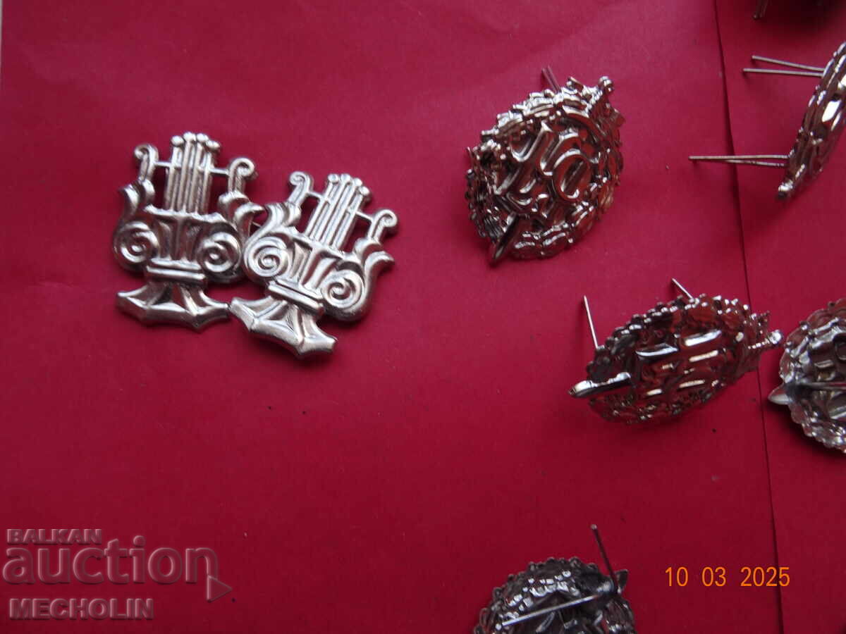 ΠΑΡΤΙΔΑ ΜΟΝΟΓΡΑΜΜΑΤΑ COCKARDS BADGE B A με τιμή 40.00 BGN | € 20.45 ΠΑΡΤΙΔΑ ΜΟΝΟΓΡΑΜΜΑΤΑ COCKARDS BADGE B A με τιμή 40.00 BGN | € 20.45