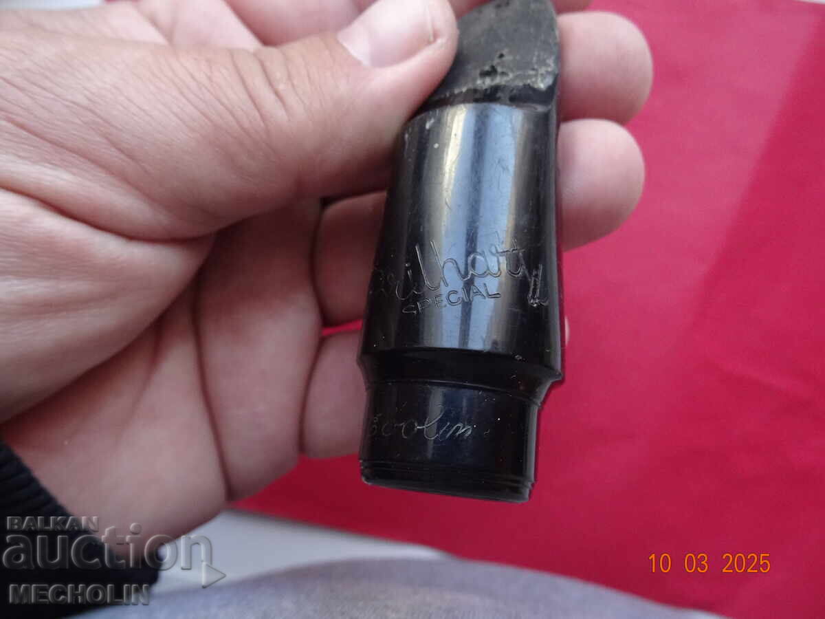 Livrarea MUTICĂ DE SAXOFON