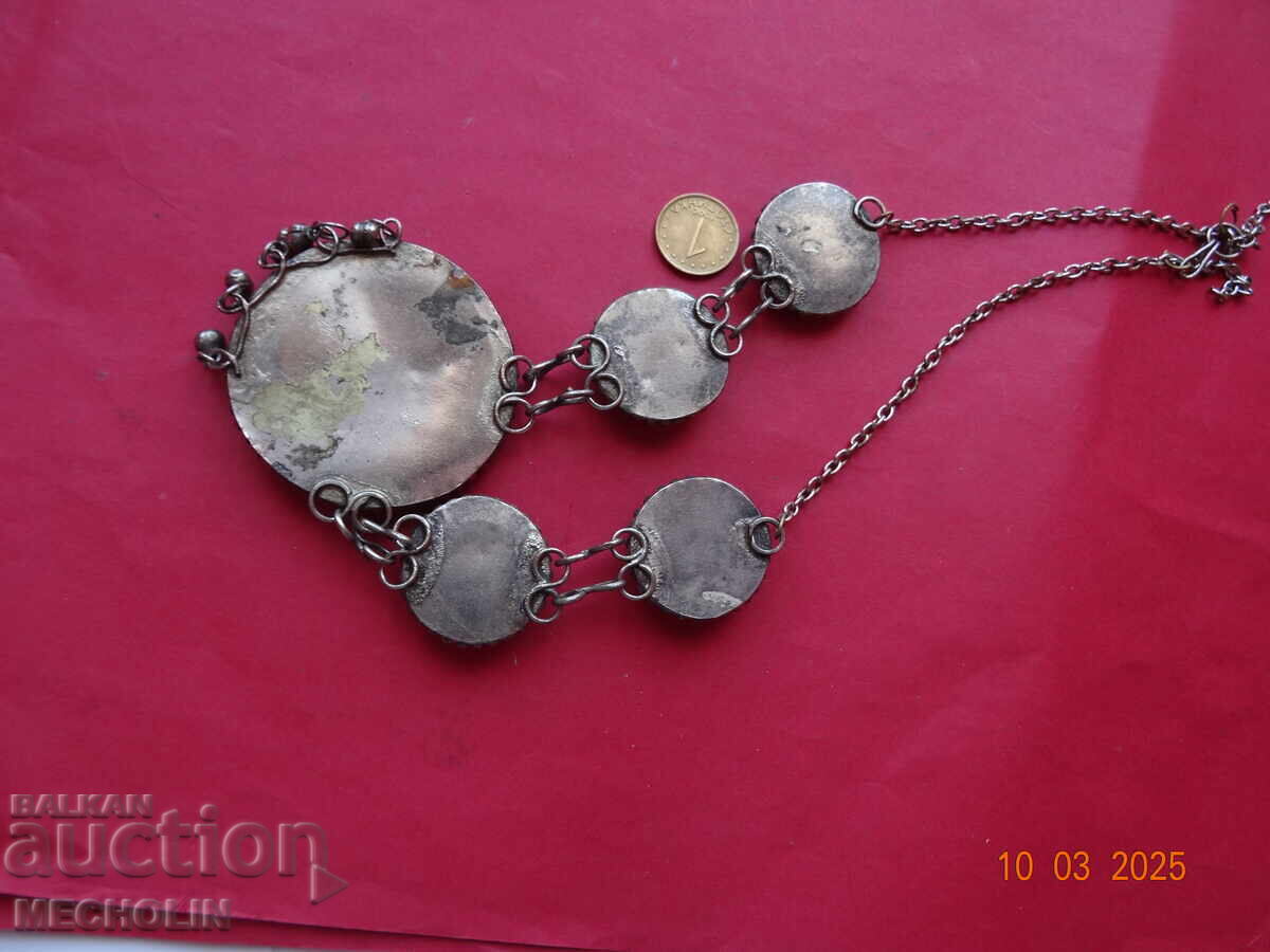 OLD NECKLACE - 5