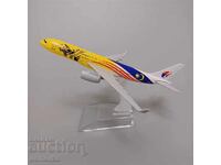 Model de avion Airbus 330 Malaysia Airlines metal