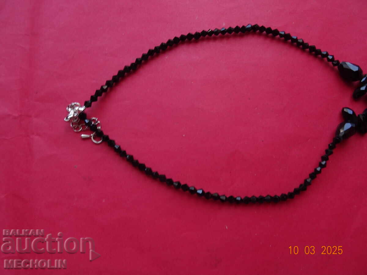 Auction  OLD NECKLACE 2