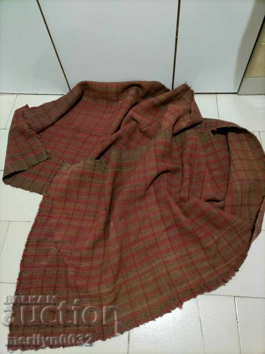 Delivery of Hand-woven wool belt 2.6/0.6 meters per roll