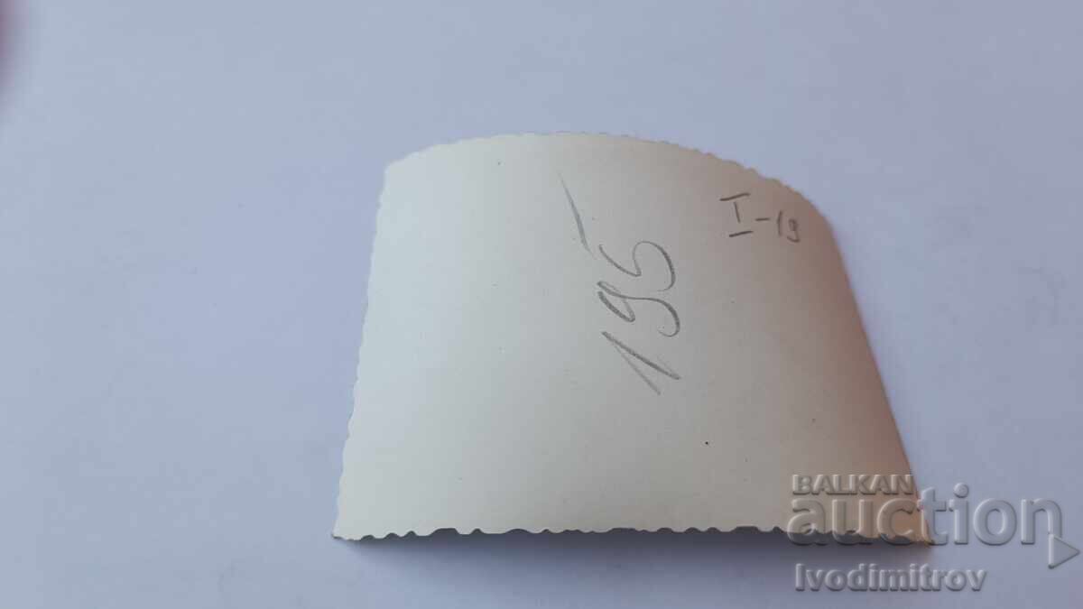 Photo Young girl and young man on the beach with price 1.65 BGN | € 0.84 Photo Young girl and young man on the beach with price 1.65 BGN | € 0.84