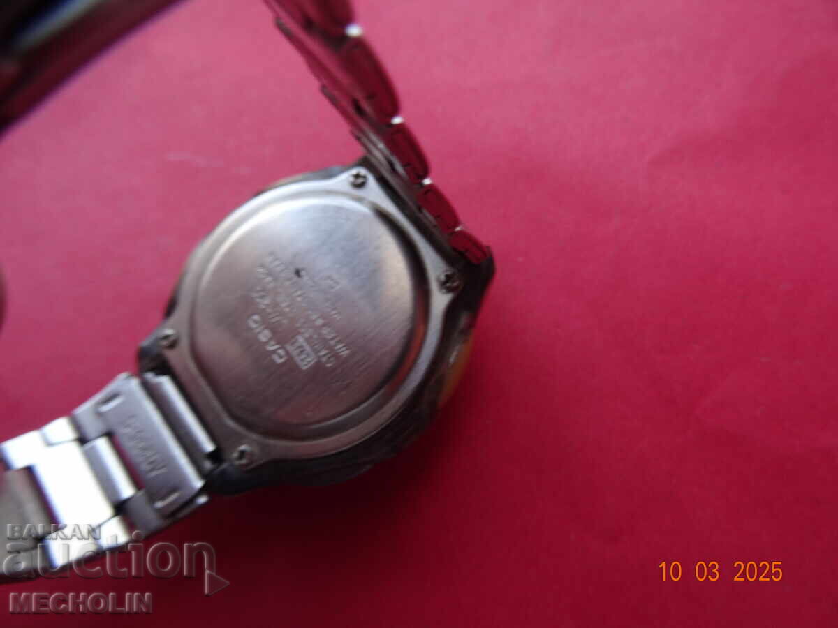 COLLECTIBLE CASIO ILIMINATOR QUARTZ WATCH - 5