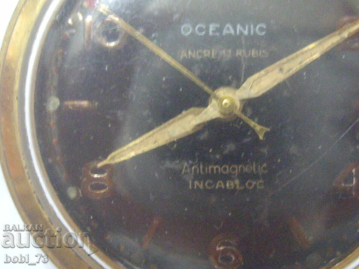 Παλιό ανδρικό ρολόι επίχρυσο. με τιμή 60.00 BGN | € 30.68