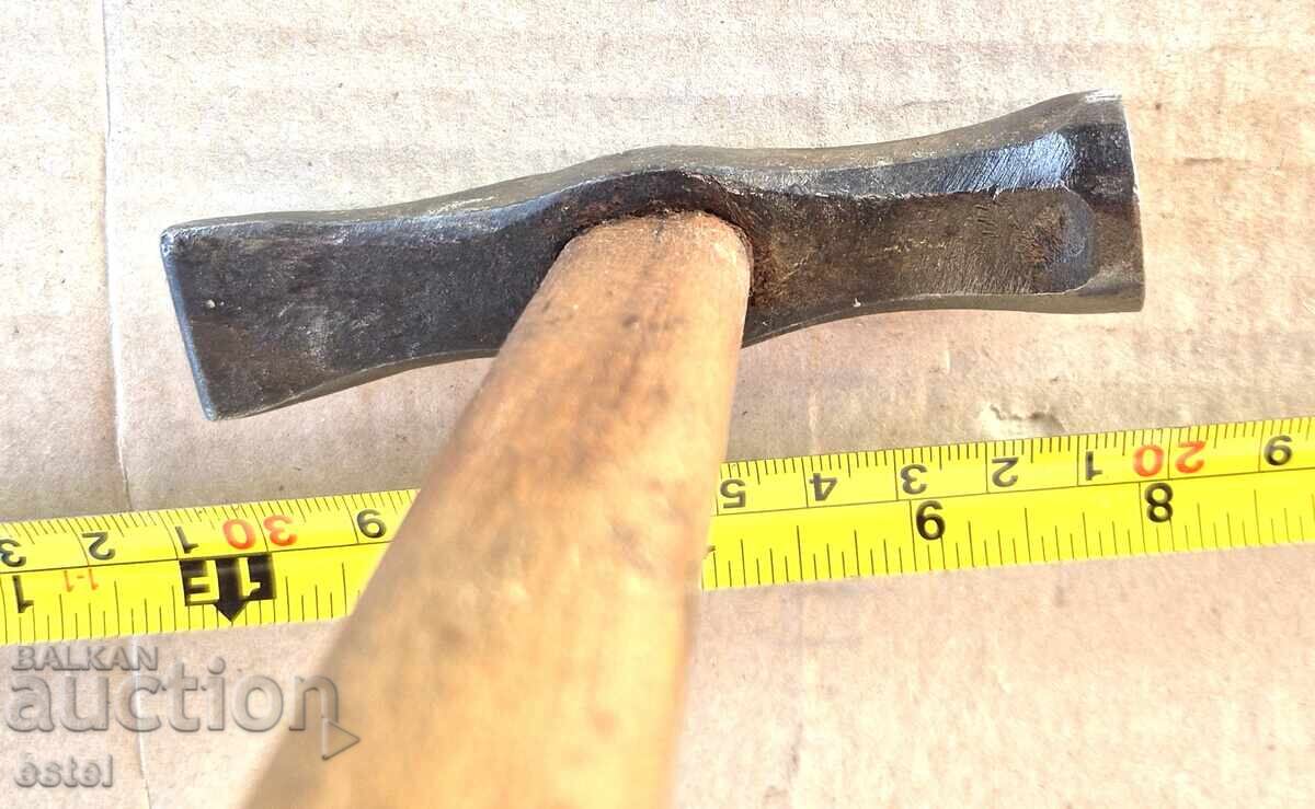 Delivery of Leather, upholstery hammer 0.180kg - W. Germany Delivery of Leather, upholstery hammer 0.180kg - W. Germany