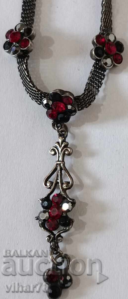 κολιέ με τιμή 29.99 BGN | € 15.33