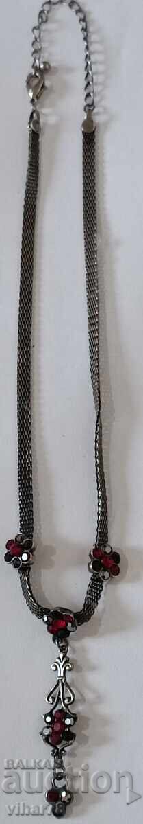 Δημοπρασία κολιέ