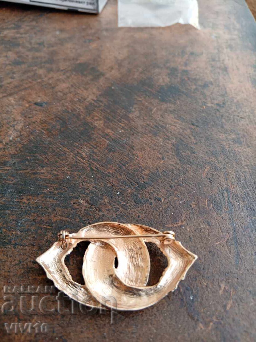 Licitație Broșă veche email Licitație Broșă veche email