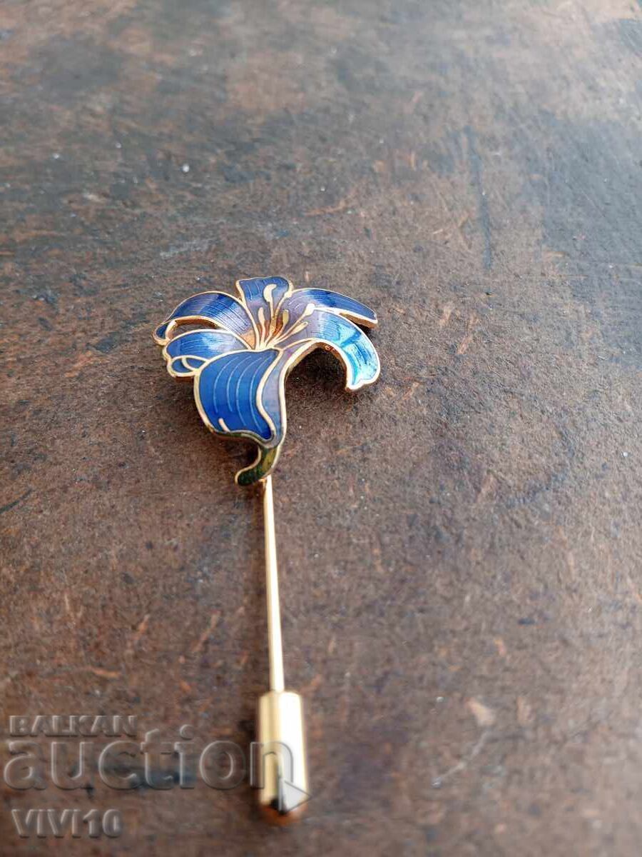 Старинна брошка емаил,клазоне