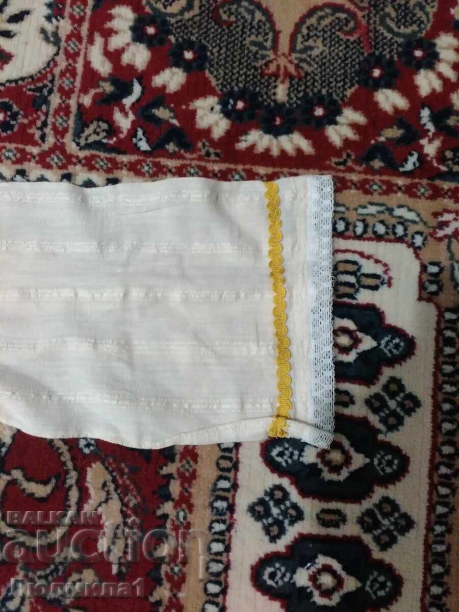 Auction  AUTHENTIC OLD LADIES SHIRT