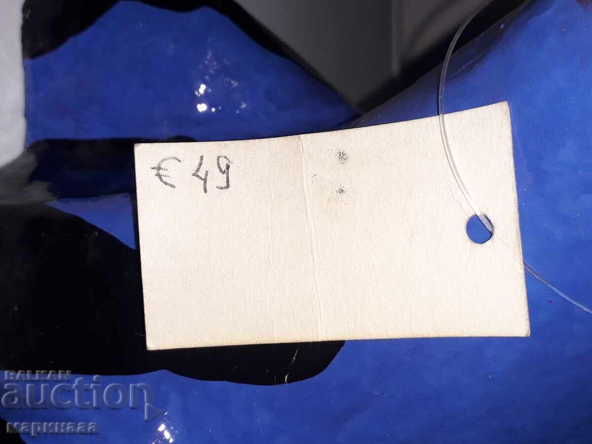 LARGE PAPIER-MÂCHÉ FIGURE - 6 LARGE PAPIER-MÂCHÉ FIGURE - 6