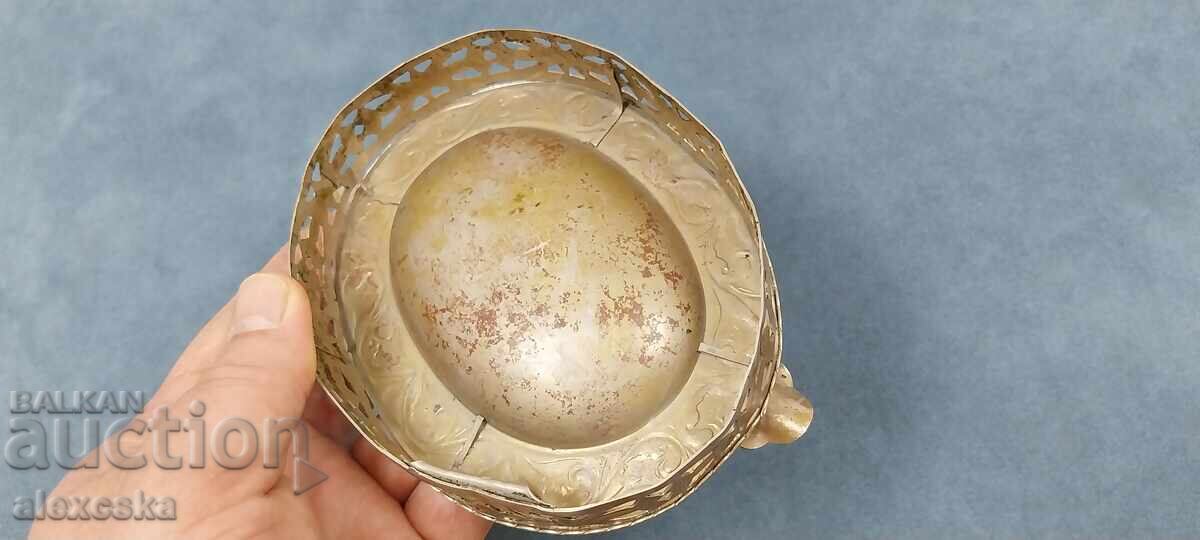 Metal ashtray - 6 Metal ashtray - 6