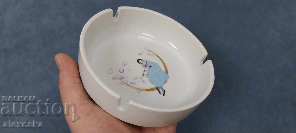 Τασάκι πορσελάνης