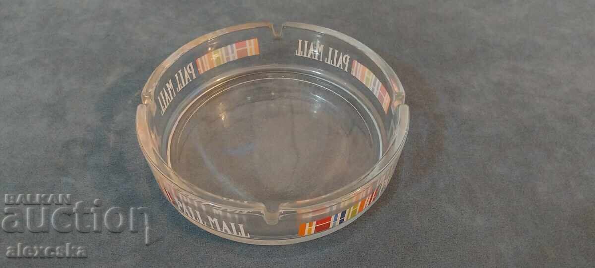 Delivery of Huge ashtray Delivery of Huge ashtray