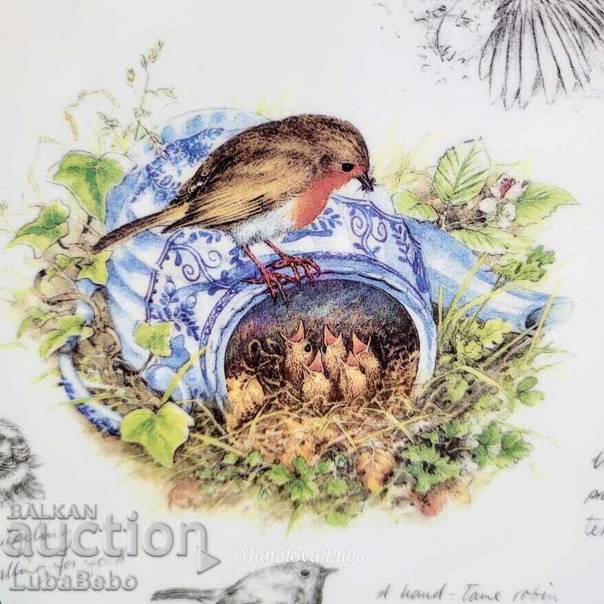Wedgwood, Danbury Mint, Robin Collector Plate with price 40.00 BGN | € 20.45 Wedgwood, Danbury Mint, Robin Collector Plate with price 40.00 BGN | € 20.45