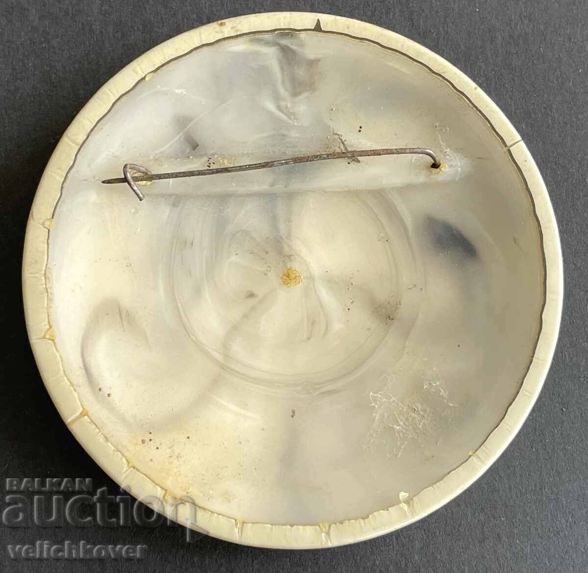 40388 URSS SUA insignă cu stema SUA dată în URSS în anii '70 cu preț 8.00 BGN | € 4.09 40388 URSS SUA insignă cu stema SUA dată în URSS în anii '70 cu preț 8.00 BGN | € 4.09