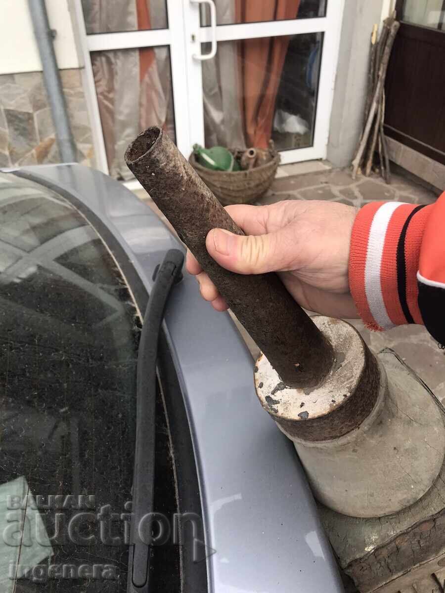 Delivery of FUR FUR COWHIDE BLOW AUTHENTIC HUGE WOOD LEATHER METAL Delivery of FUR FUR COWHIDE BLOW AUTHENTIC HUGE WOOD LEATHER METAL