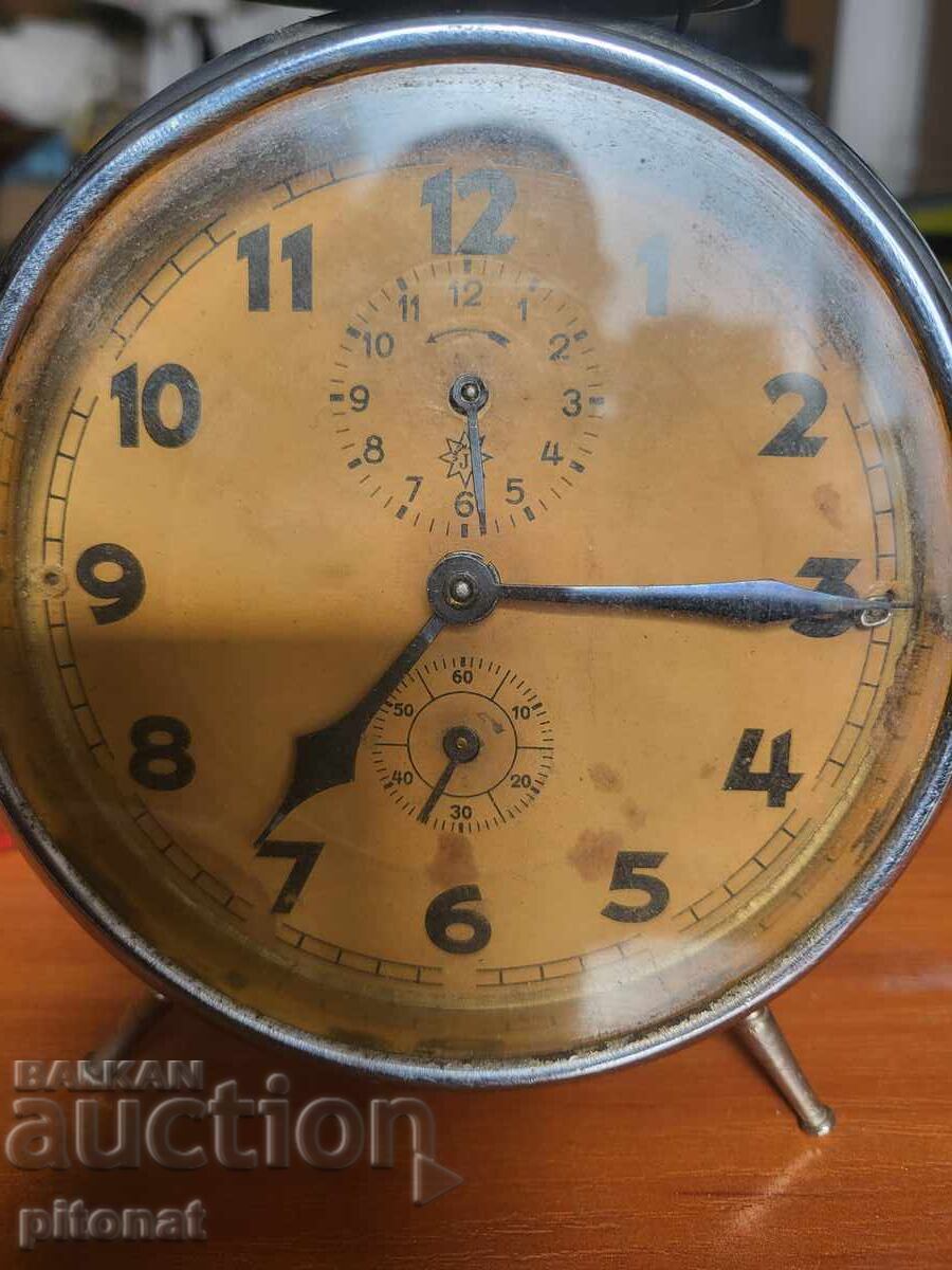 JUNGHANS ceas cu alarmă de colecție cu preț € 15.00 | 29.34 BGN