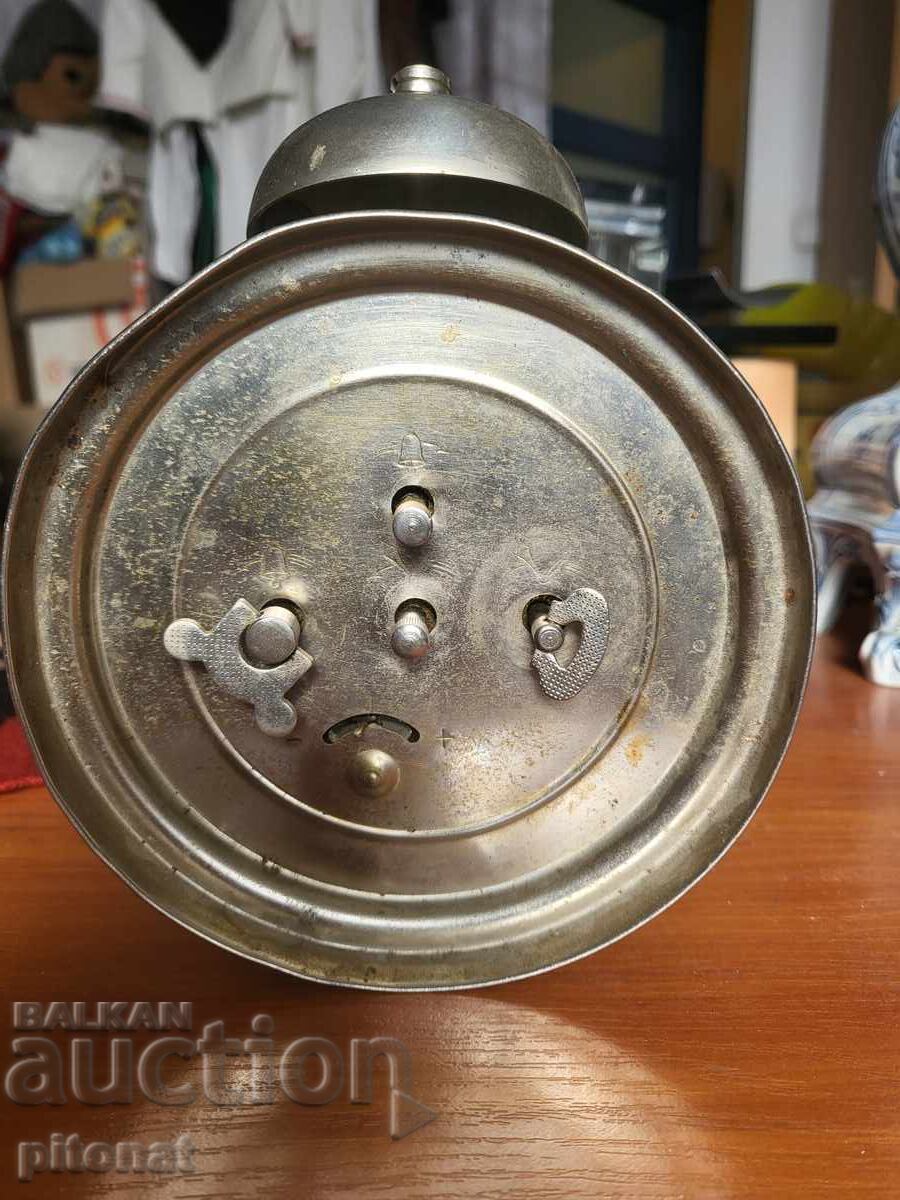 Livrarea JUNGHANS ceas cu alarmă de colecție