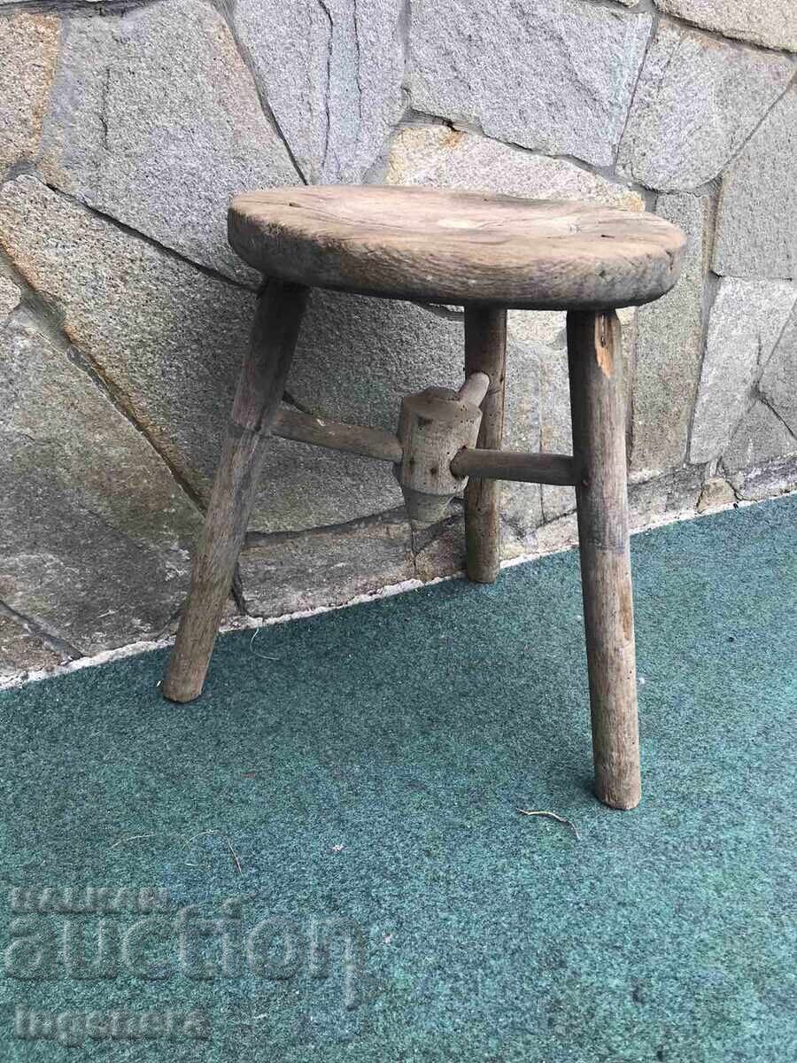 CHAIR THREE LEGGED CHAIR SOLID WOOD ANTIQUE CHAIR THREE LEGGED CHAIR SOLID WOOD ANTIQUE