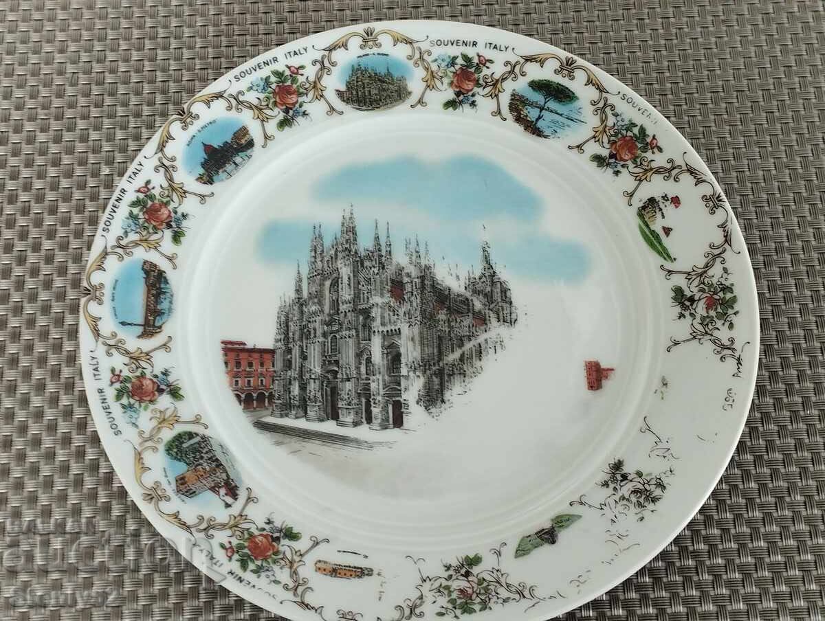Souvenir Italy porcelain wall plate