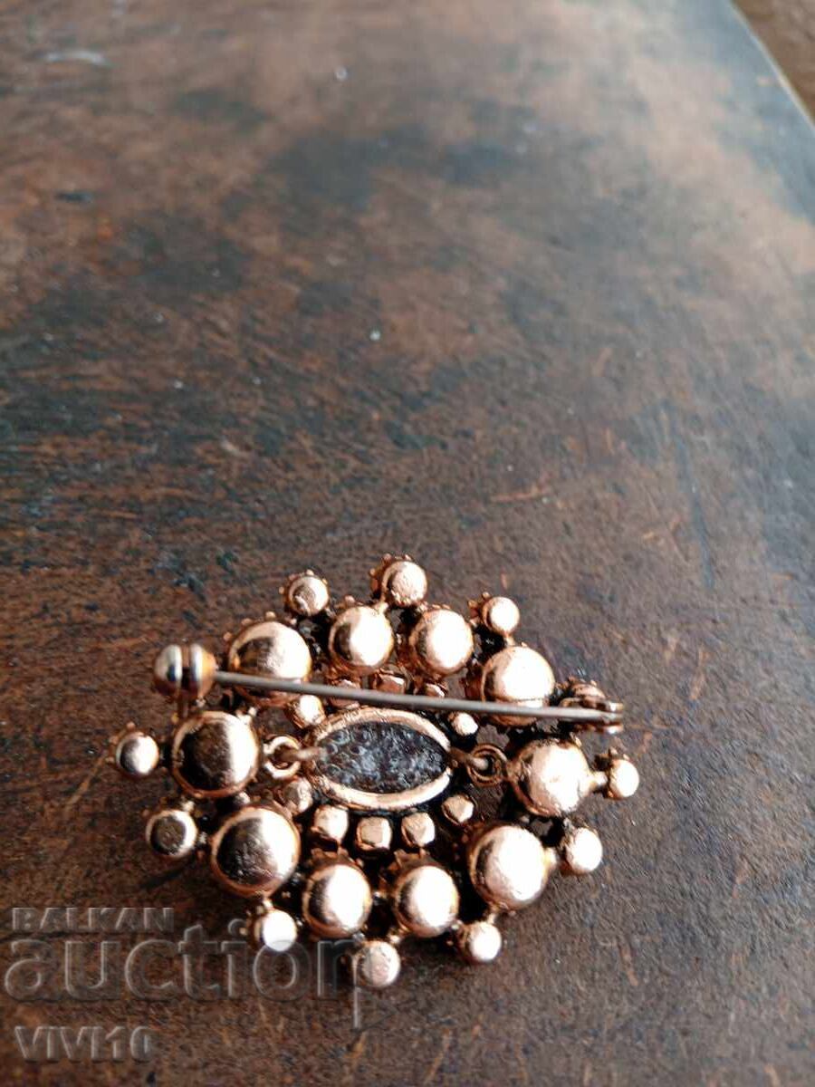 Auction Antique brooch with stones Auction Antique brooch with stones