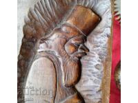 N. Kazakov, Ciudomir, sculptură în lemn