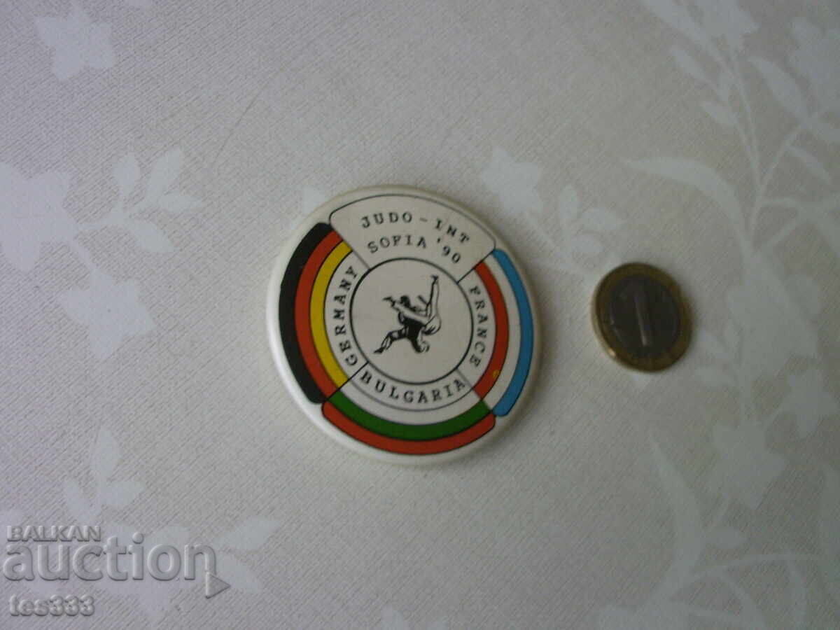 Licitație Ecuson Judo - int Sofia 90