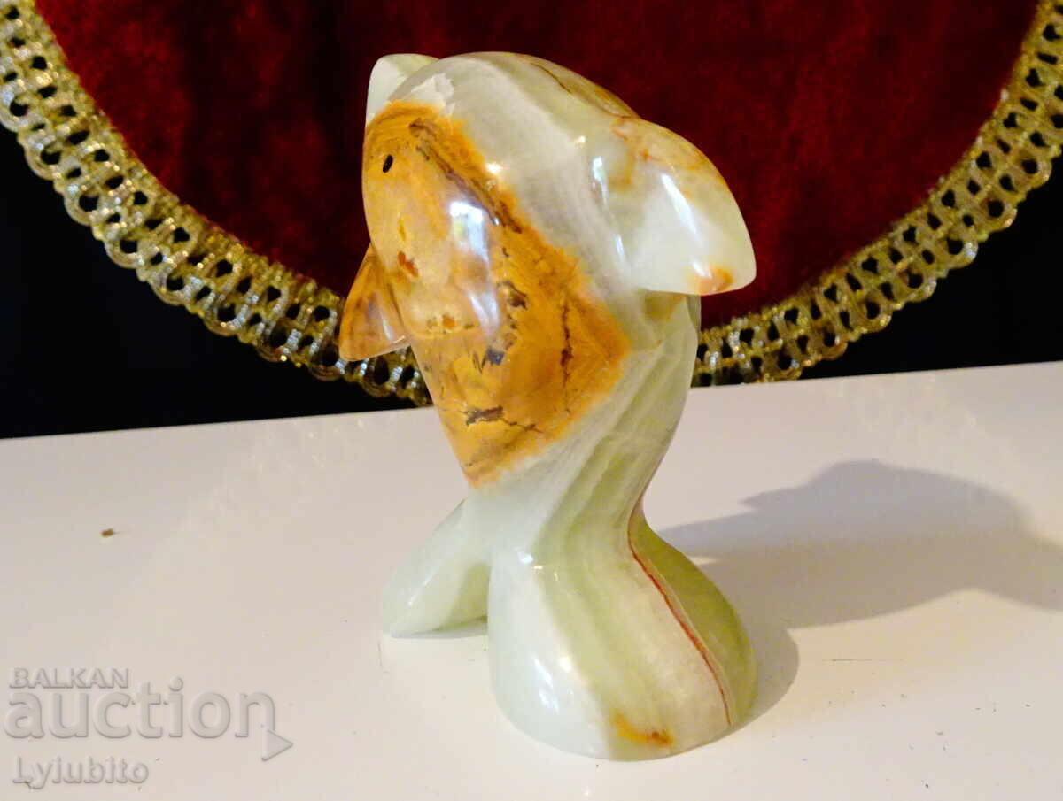 Delivery of Onyx Dolphin Figurine 8 cm Delivery of Onyx Dolphin Figurine 8 cm