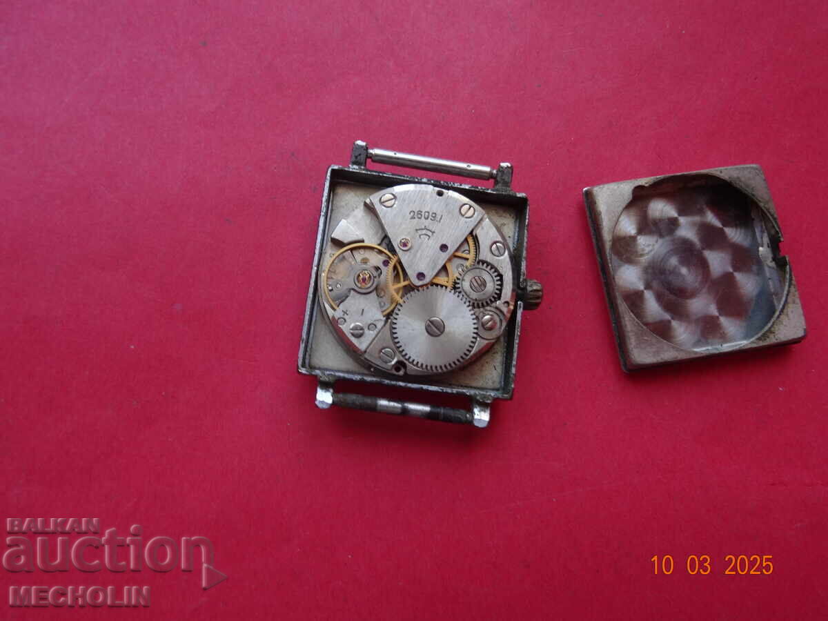 COLLECTOR'S WATCH RUSSIAN ROCKET 2609 I - 7 COLLECTOR'S WATCH RUSSIAN ROCKET 2609 I - 7