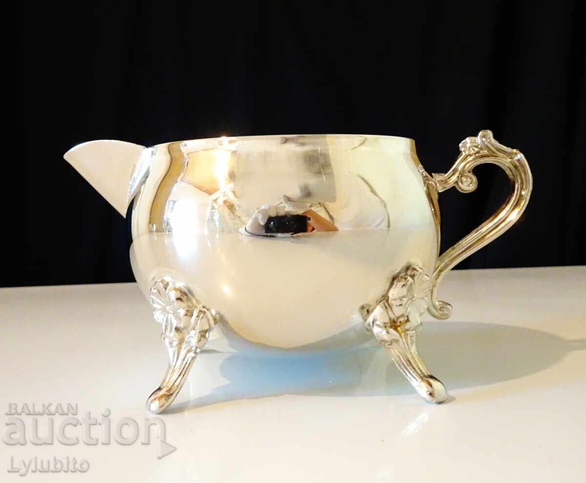 Silver-plated brass pitcher, sauce boat Silver-plated brass pitcher, sauce boat