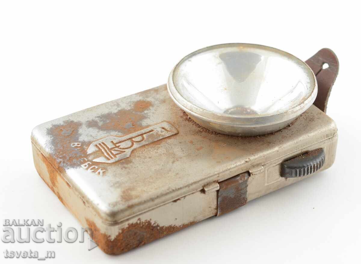 Военен фенер СССР "Витебск" с цена € 3.00 | 5.87 лв. Военен фенер СССР "Витебск" с цена € 3.00 | 5.87 лв.