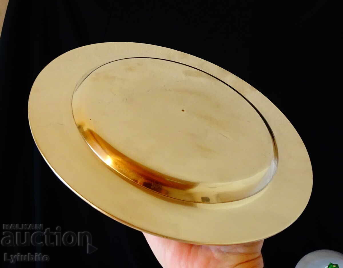 Delivery of Bronze tray, platter with colorful cloisonné enamel Delivery of Bronze tray, platter with colorful cloisonné enamel